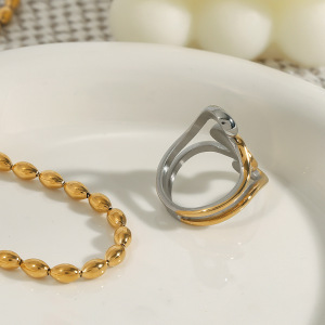 Bague Simple Pour Femme, En Acier Inoxydable Doré, Forme Cœur À Chevauchement Irrégulier, Collection Daily Series (1 Pièce). h5 Image9