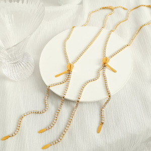 Collier Simple En Acier Inoxydable Plaqué Or  Avec Pompon Et Zircon Pour Femme, 1 Pièce h5 Image4