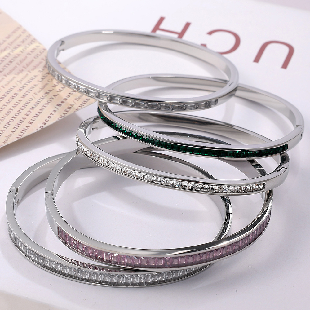 Bracelet Pour Femme, Collection Exquisite Series Classic Plaid, En Acier Inoxydable Léger Et Imperméable, Couleur Or (1 Pièce) Image7