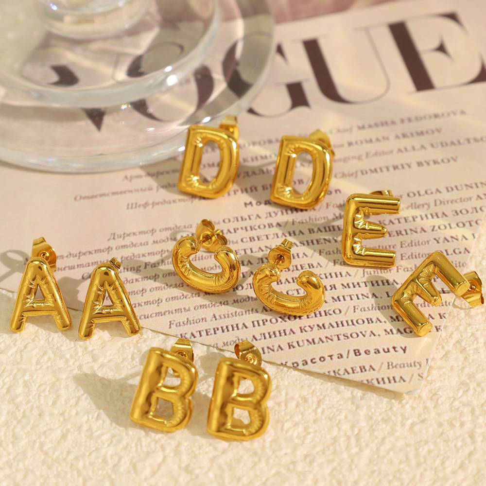 1 Paire De Boucles D'Oreilles Puces Pour Femme, Style Moderne Et Décontracté, En Acier Inoxydable Étanche Couleur Or. Image6