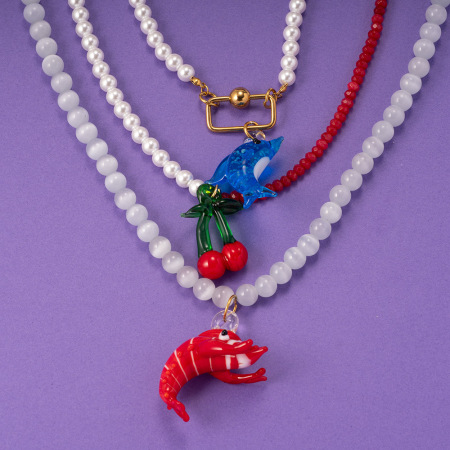 Collier de perles pour femme, collection Vivid Series Vacation, en verre, acier inoxydable, couleur or, avec fermoir homard.