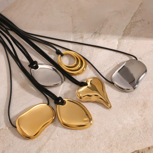 Collier Avec Pendentif Géométrique En Acier Inoxydable Plaqué Or Pour Femme, Série Simple, 1 Pièce h5 Image3