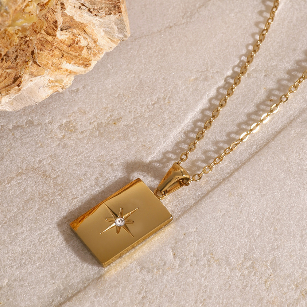 Collier Simple Et Décontracté En Acier Inoxydable Plaqué Or  Avec Strass Pour Femme Image4