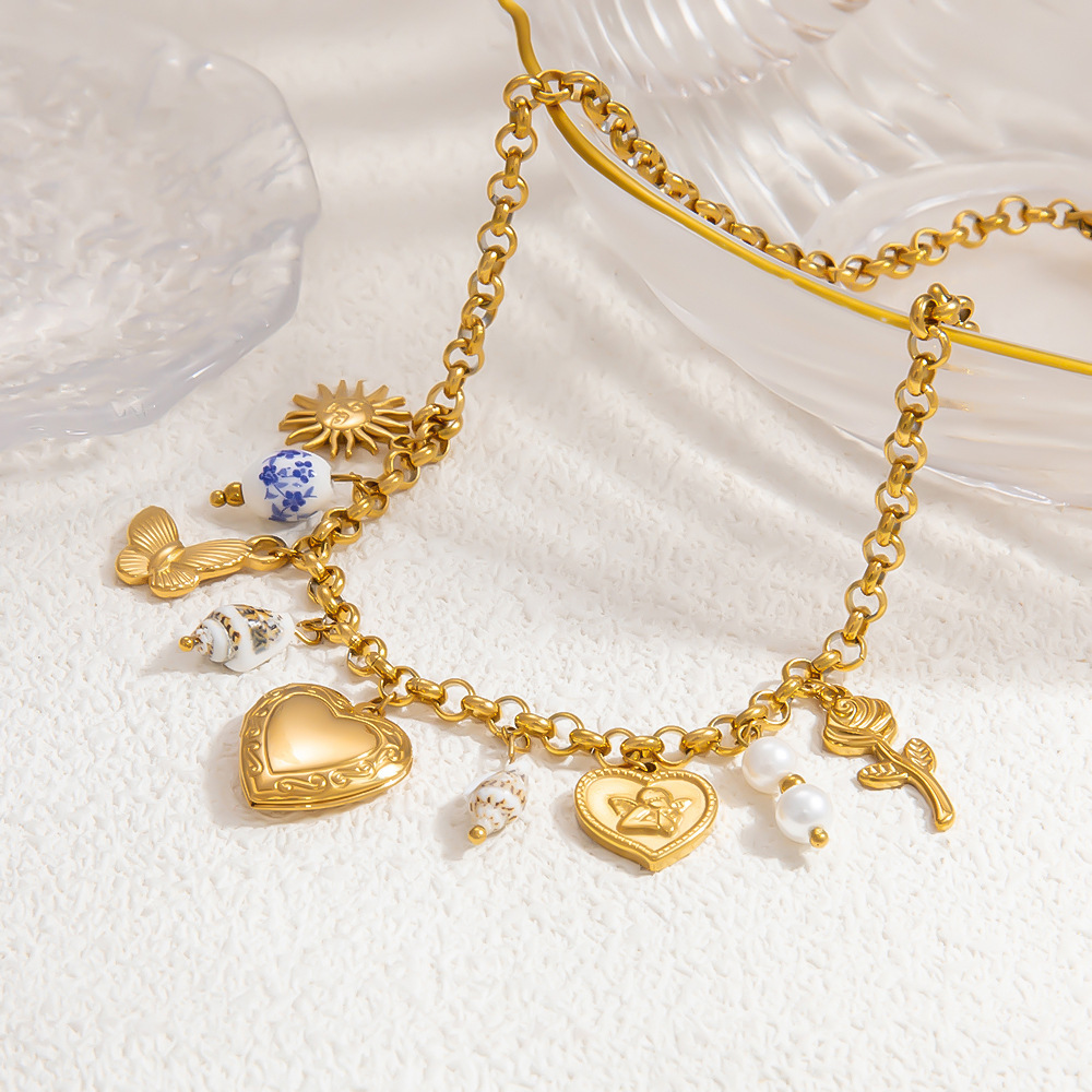 Collier Avec Pendentif En Forme De Cœur En Acier Inoxydable Plaqué Or Pour Femme, Série Luxueuse h5Image4