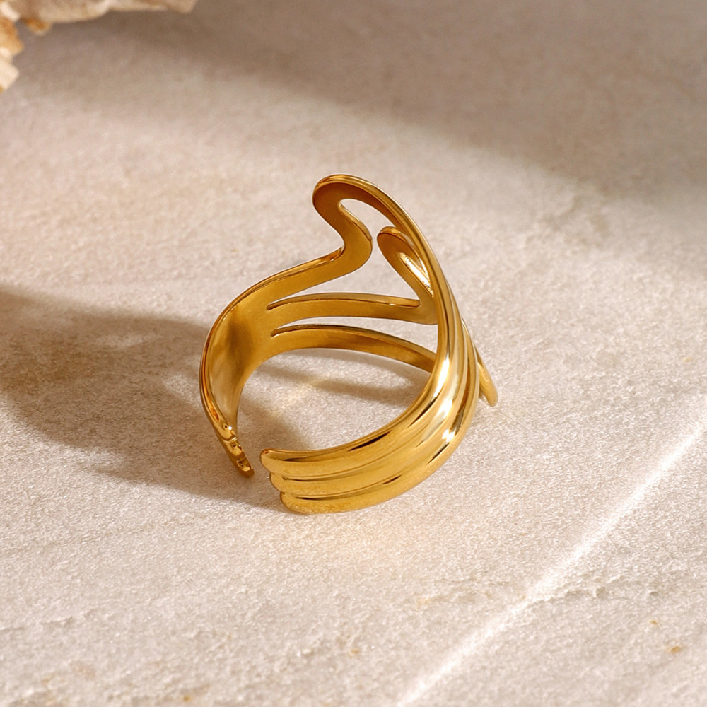 Bague Simple Pour Femme, En Acier Inoxydable Plaqué Or, Géométrique, Étanche (1 Pièce). Image4