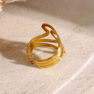 Bague Simple Pour Femme, En Acier Inoxydable Plaqué Or, Géométrique, Étanche (1 Pièce). h5 Image4