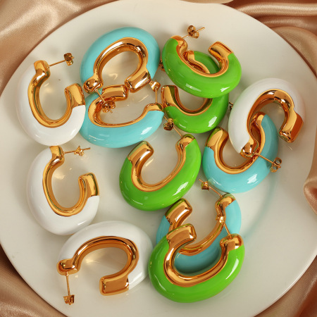 1 paire de boucles d'oreilles puces pour femme, style géométrique simple et décontracté, en acier inoxydable plaqué or.