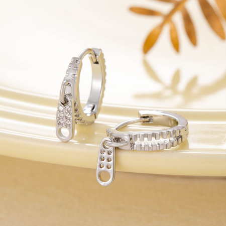 1 pièce de boucles d'oreilles créoles géométriques simples en cuivre sans placage pour femmes, série Simple, en zircone 2