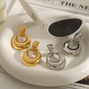 Boucles D'Oreilles Pendantes Pour Femme, Style Moderne, Annulaire, En Acier Inoxydable, Couleur Or, Étanches, Collection Daily (1 Paire). h5 Image2