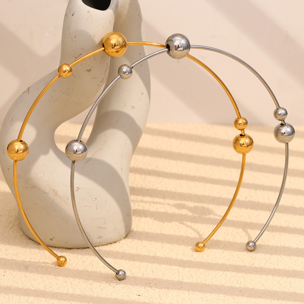 Collier Ras-De-Cou Femme Simple Series, Style Géométrique Décontracté, En Acier Inoxydable Imperméable, Couleur Or (1 Pièce) Image4