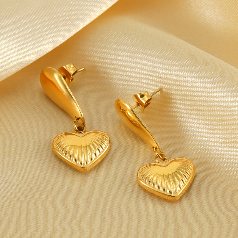 1 Paire De Boucles D'Oreilles Pendantes En Acier Inoxydable Doré , Légères Et Luxueuses, Style Rétro, En Forme De Cœur, Texturées, Pour Femmes Image5