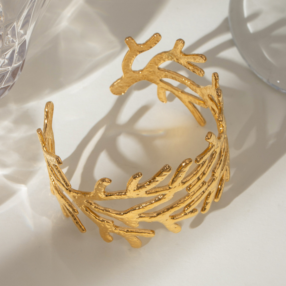 Bracelet Pour Femme En Acier Inoxydable Plaqué Or , Série Simple, Motif Végétal Rétro, 1 Pièce Image4