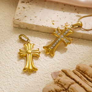 Pendentif Femme Croix Rétro Luxueuse En Acier Inoxydable Étanche Couleur Or (1 Pièce) h5 Image5
