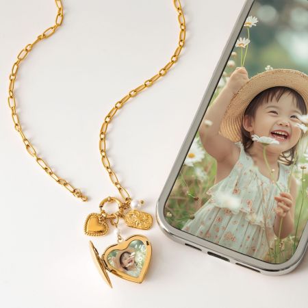 Collier pendentif femme DIY en forme de cœur, style classique, en acier inoxydable étanche couleur or (1 pièce)
