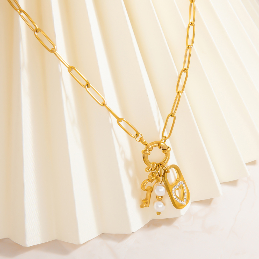 Collier Avec Pendentif En Acier Inoxydable Plaqué Or Et Strass Pour Femme, Série Classique, Style Rétro h5Image3
