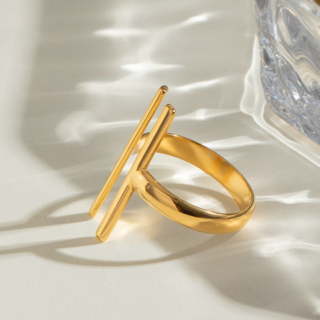 Bague simple en acier inoxydable étanche couleur or (1 pièce) 2