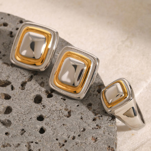 1 Paire De Boucles D'Oreilles À Tige Pour Femme En Acier Inoxydable Plaqué Or , Série Simple, Quadrilatère Simple h5 Image3