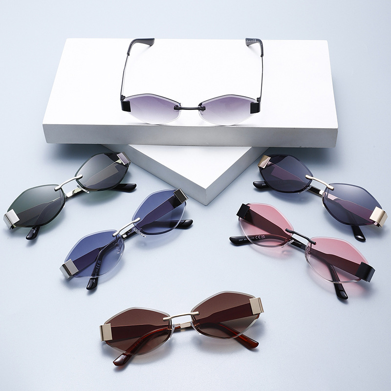Lunettes De Soleil Pour Femmes, Série Simple, Couleur Unie, En Alliage, 1 Pièce h5Image9