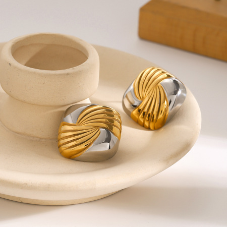 Boucles D'Oreilles Carrées En Acier Inoxydable Or , Assorties Aux Couleurs Or Et Argent, Boucles D'Oreilles Bicolores En Acier Titane Haut De Gamme Uniques Et De Luxe