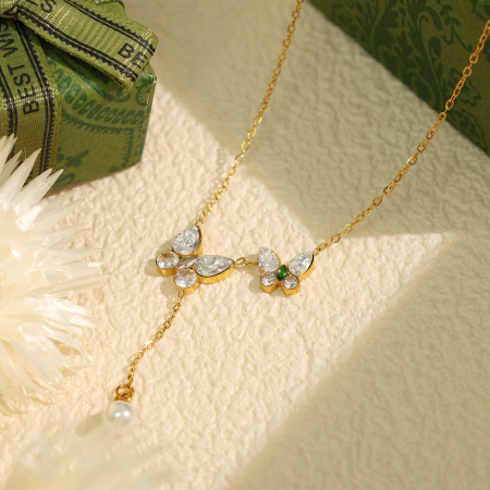 Collier pendentif papillon exquis en acier inoxydable étanche couleur or, 1 pièce de la magnifique collection