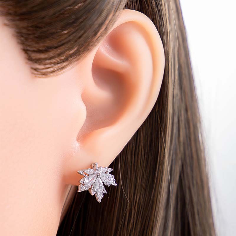 1 Pièce De Boucles D'Oreilles Créoles Pour Femme, Série Simple, En Cuivre, Sans Placage, En Zircone Image2