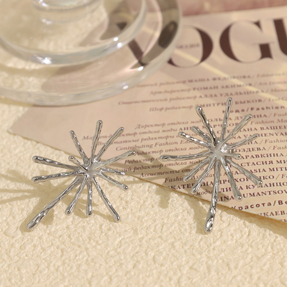 1 Paire De Boucles D'Oreilles À Tige Géométriques Élégantes En Acier Titane Plaqué Or Pour Femmes, Série Luxueuse Image3