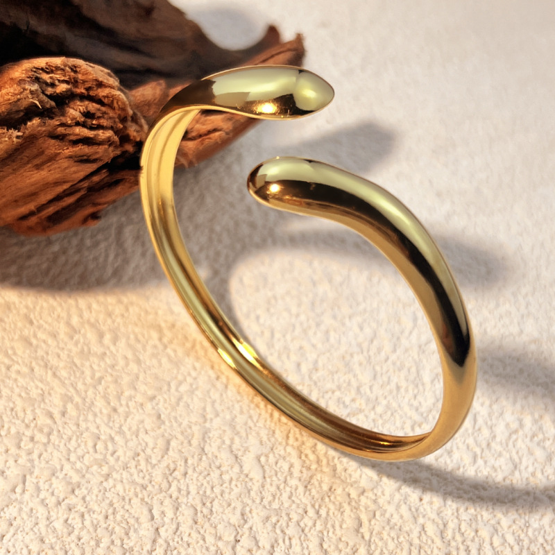 Bracelet Classique Pour Femme, En Acier Inoxydable Uni, Étanche, Couleur Or (1 Pièce) Image3