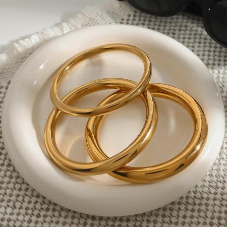 Bracelet jonc annulaire en acier inoxydable étanche couleur or, collection classique, modèle Streamline, pour femme (1 pièce)