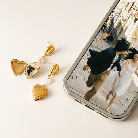 1 paire de boucles d'oreilles pendantes élégantes en forme de grain de café, en acier inoxydable doré, imperméables, de la collection romantique pour femmes.