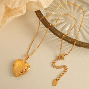 Collier Avec Pendentif En Forme De Cœur Simple En Acier Inoxydable Plaqué Or  Pour Femme, 1 Pièce h5 Image3