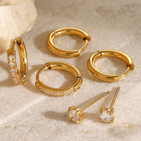 1 paire de boucles d'oreilles rondes en acier inoxydable plaqué or  avec strass pour femme, série simple 