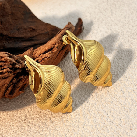 Boucles d'oreilles puces pour femme en acier inoxydable doré, imperméables, en forme de bulot (1 paire).