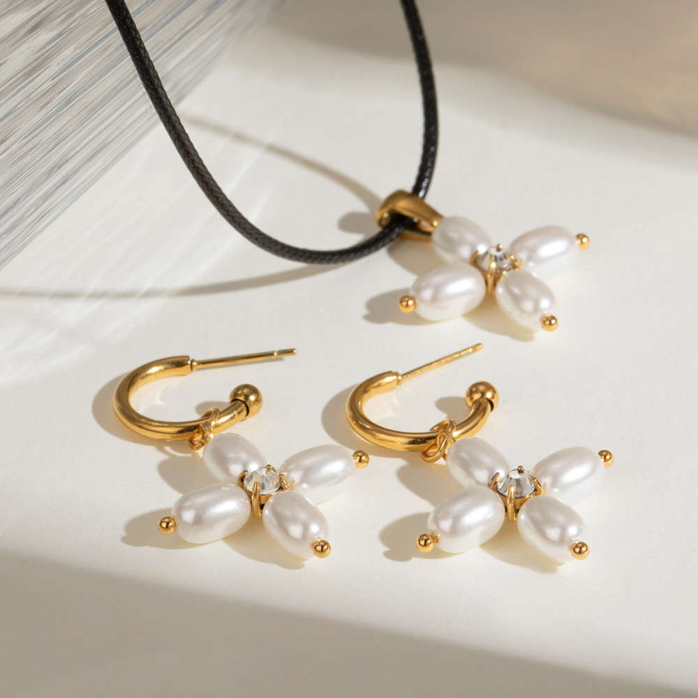 1 Paire De Boucles D'Oreilles Élégantes En Acier Inoxydable Plaqué Or  Avec Perles Artificielles Pour Femme Image5