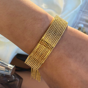 Bracelet Pour Femme En Acier Inoxydable Plaqué Or , Série Luxueuse, Pompon Quotidien h5 Image4