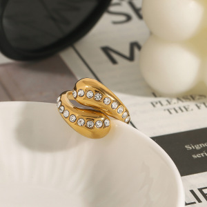 Bague Simple Pour Femme, Collection Designable, Ornée D'Une Goutte D'Eau, En Acier Inoxydable Étanche Couleur Or. h5 Image3