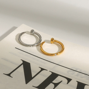 Bague Simple Pour Femme, Collection Modern Series Classic Annular Nail, En Acier Inoxydable Étanche Couleur Or. h5 Image5