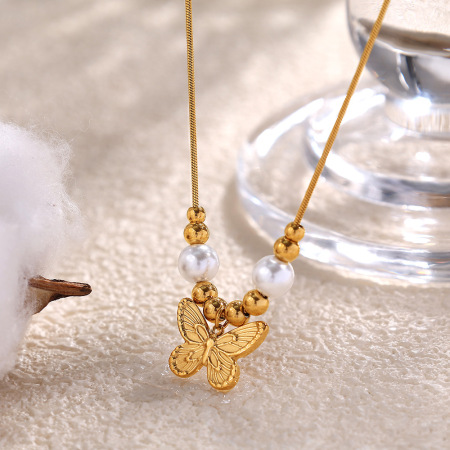 Collier avec pendentif en acier titane doré pour femme, série romantique, élégant, animal