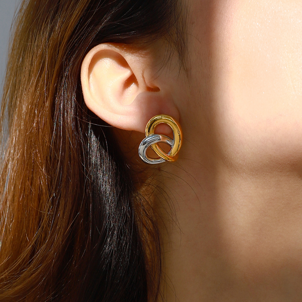 1 Paire De Boucles D'Oreilles Puces Pour Femme, Collection Fascinating Series, Forme Nœud Cœur, En Acier Inoxydable Étanche Couleur Or. Image6