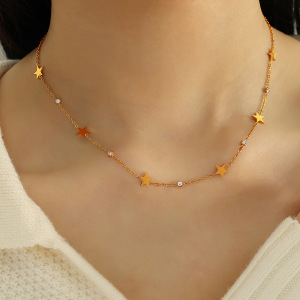 Collier Avec Pendentif En Acier Inoxydable Plaqué Or  Et Strass Pour Femme, Série Simple, Motif Soleil/Lune h5 Image5