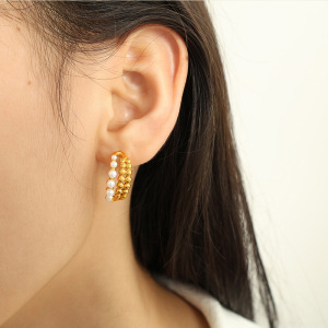 1 Paire De Boucles D'Oreilles Puces Rétro Classiques En Acier Inoxydable Plaqué Or Avec Perles Artificielles Pour Femme h5 Image5