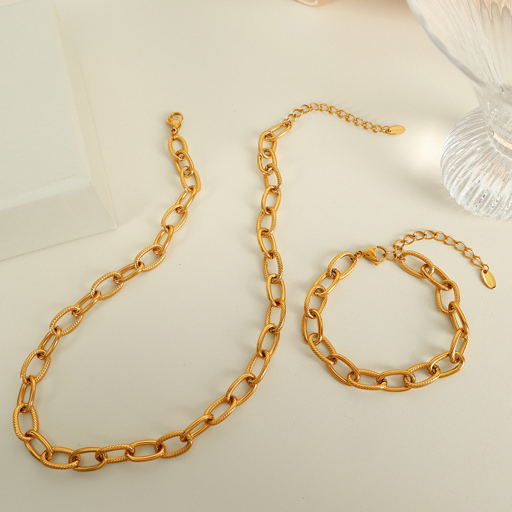 Collier Chaîne Pour Femme, Série Simple, Classique, Couleur Unie, Acier Titane, Couleur Or Image3