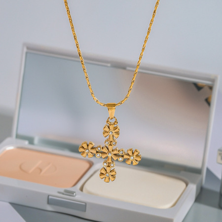 Collier pendentif croix vintage exquis en acier inoxydable étanche couleur or, collection classique (1 pièce) 2