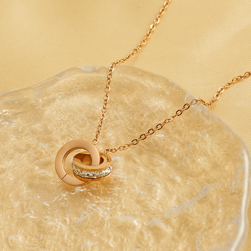 Collier Unisexe Avec Pendentif Géométrique En Acier Titane Plaqué Or  Et Strass, Série Classique, 1 Pièce Image4