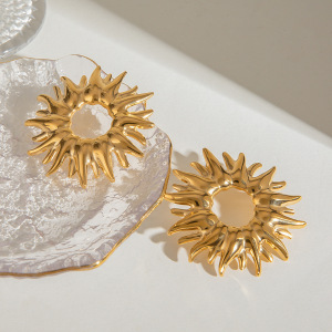 1 Paire De Boucles D'Oreilles À Tige Rétro En Acier Inoxydable Plaqué Or  Pour Femme, Série Luxueuse h5 Image4