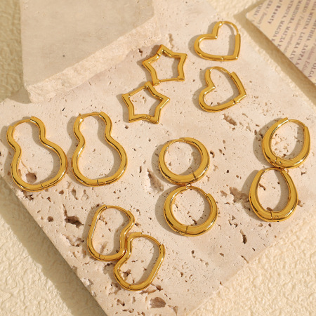 1 paire de boucles d'oreilles créoles géométriques quotidiennes en acier titane plaqué or pour femme
