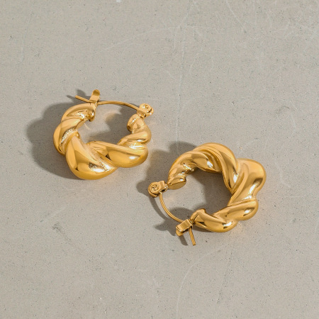 1 paire de boucles d'oreilles créoles annulaires Daily Twist en acier inoxydable étanche couleur or pour femme, collection classique Daily Twist