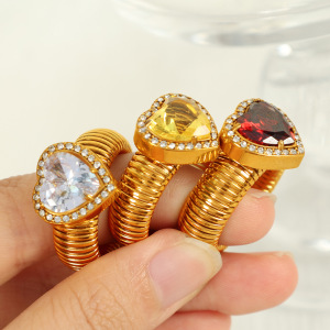 1 Paire De Bagues Simples Pour Femme En Acier Inoxydable Plaqué Or Avec Zircone, Style Rétro, Série Romantique h5 Image4