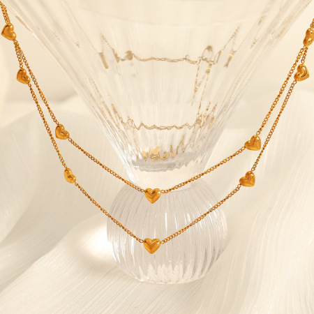 collier avec pendentif en forme de cœur classique en acier titane plaqué or  pour femme, série romantique, 1 pièce