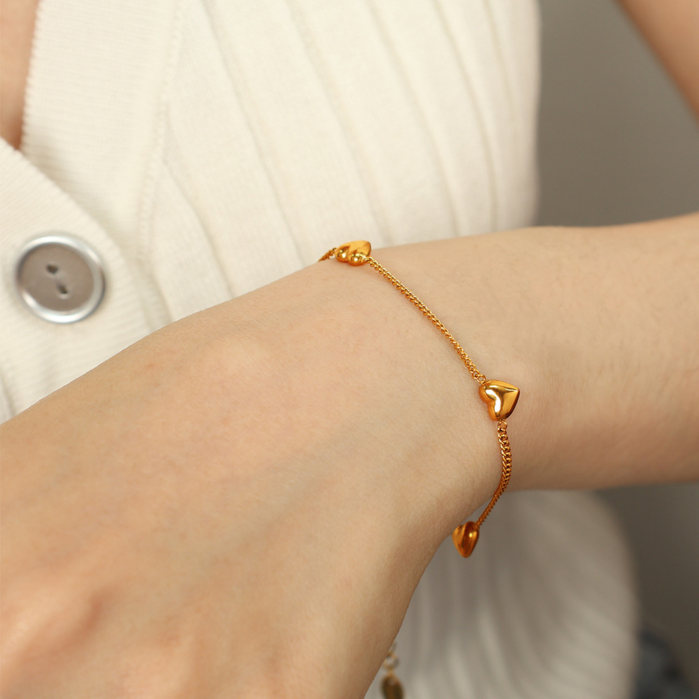 Collier Avec Pendentif En Forme De Cœur Classique En Acier Titane Plaqué Or Pour Femme, Série Romantique, 1 Pièce h5Image4