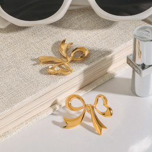 Boucles D'Oreilles Puces Pour Femme, Collection Romantique, Forme Nœud Papillon Élégant, En Acier Inoxydable Étanche, Couleur Or (1 Paire). h5 Image5